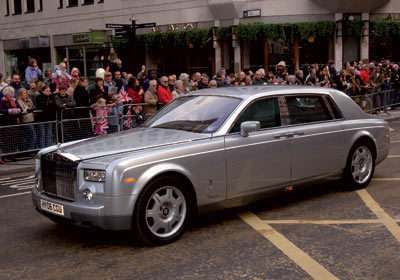 Rolls Royce Wraith sedan